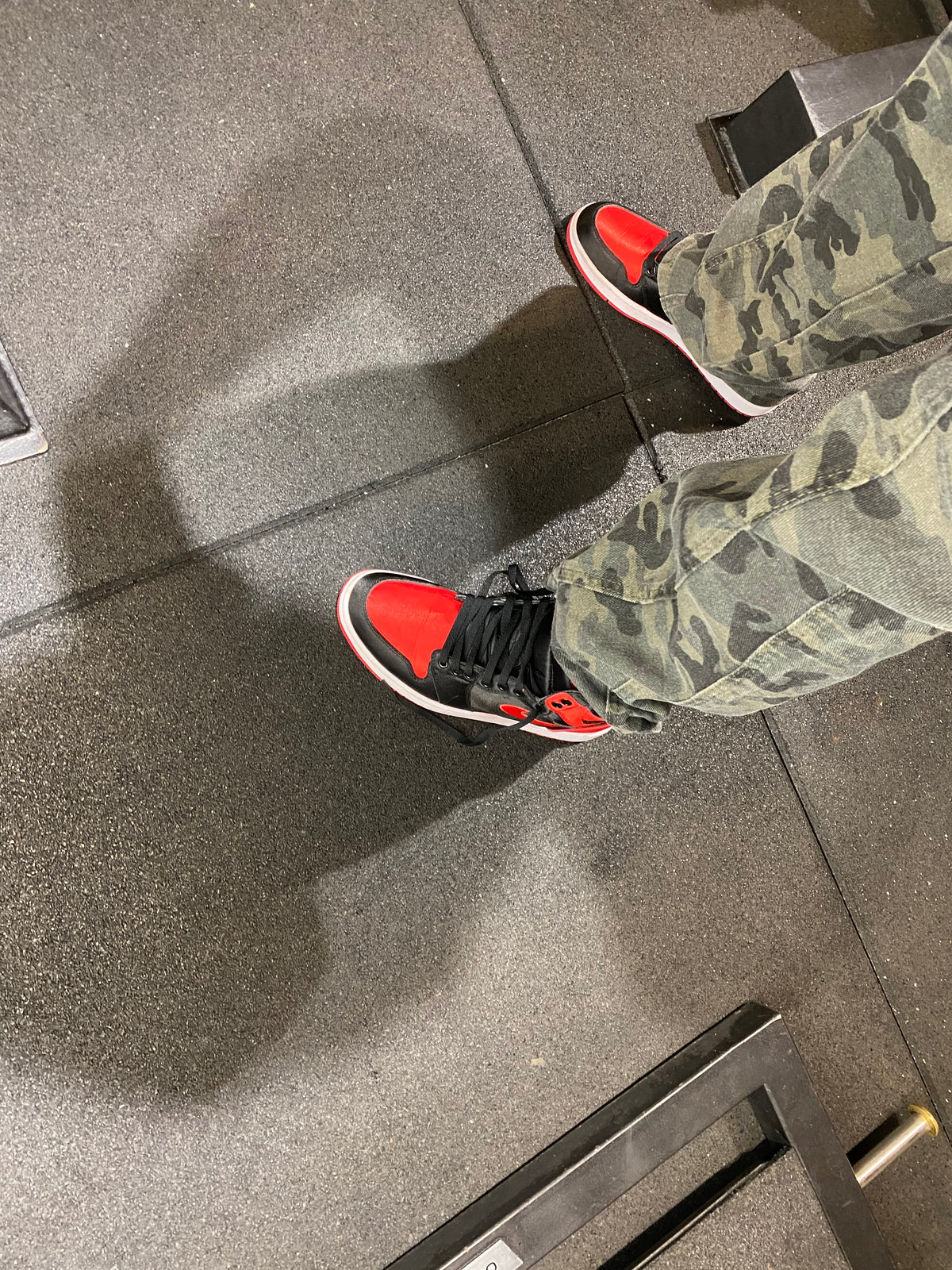 Nike Aj1 Mid